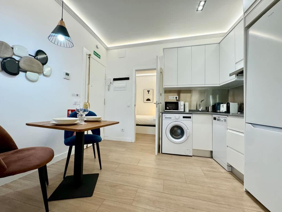 Plaza Mayor Cozy Private Apartment With Ac 马德里 外观 照片